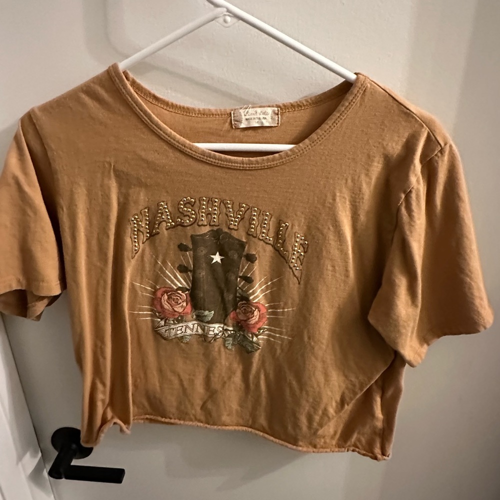 Nashville Graphic Crop Top Tee